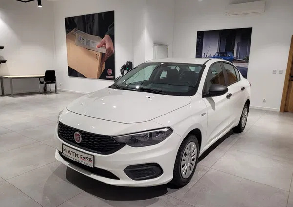 samochody osobowe Fiat Tipo cena 42900 przebieg: 50000, rok produkcji 2020 z Wałbrzych